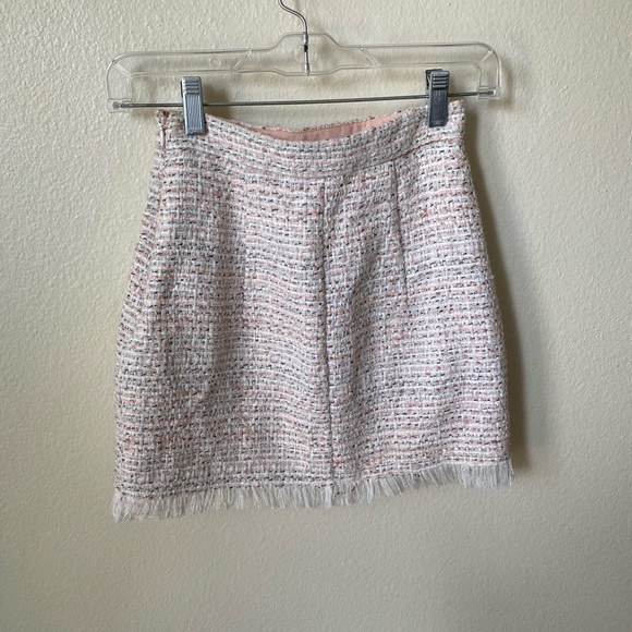 Amber x Meshki Gabrielle Tweed Mini Skirt - Picture 4 of 9